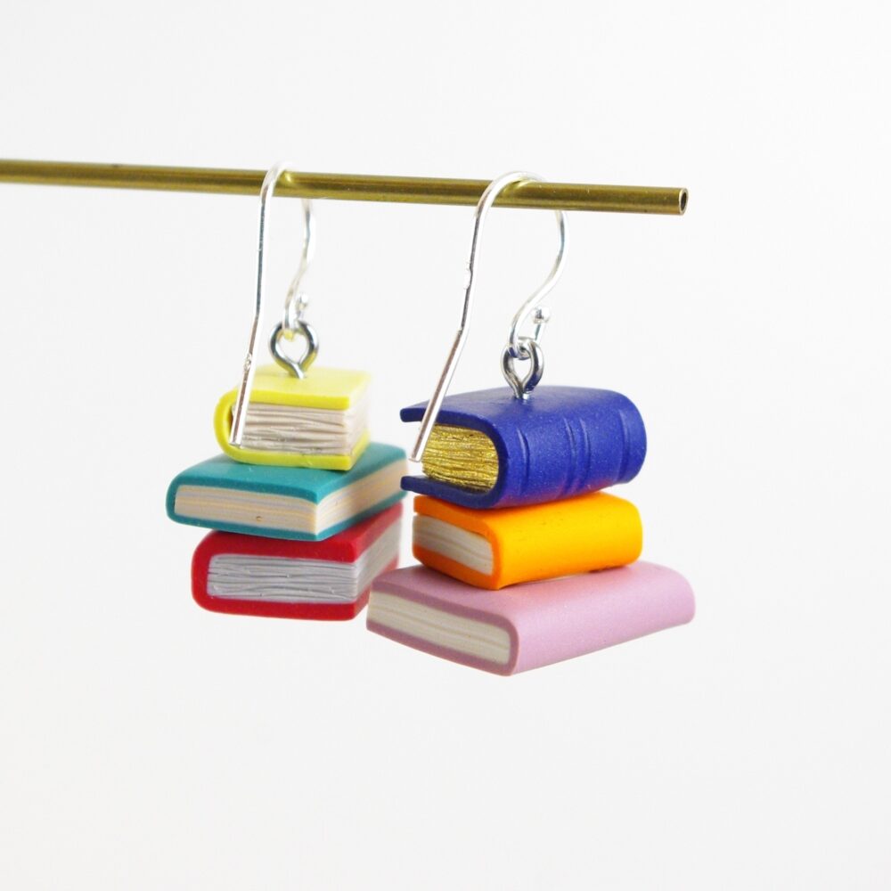 boucles d'oreilles livres