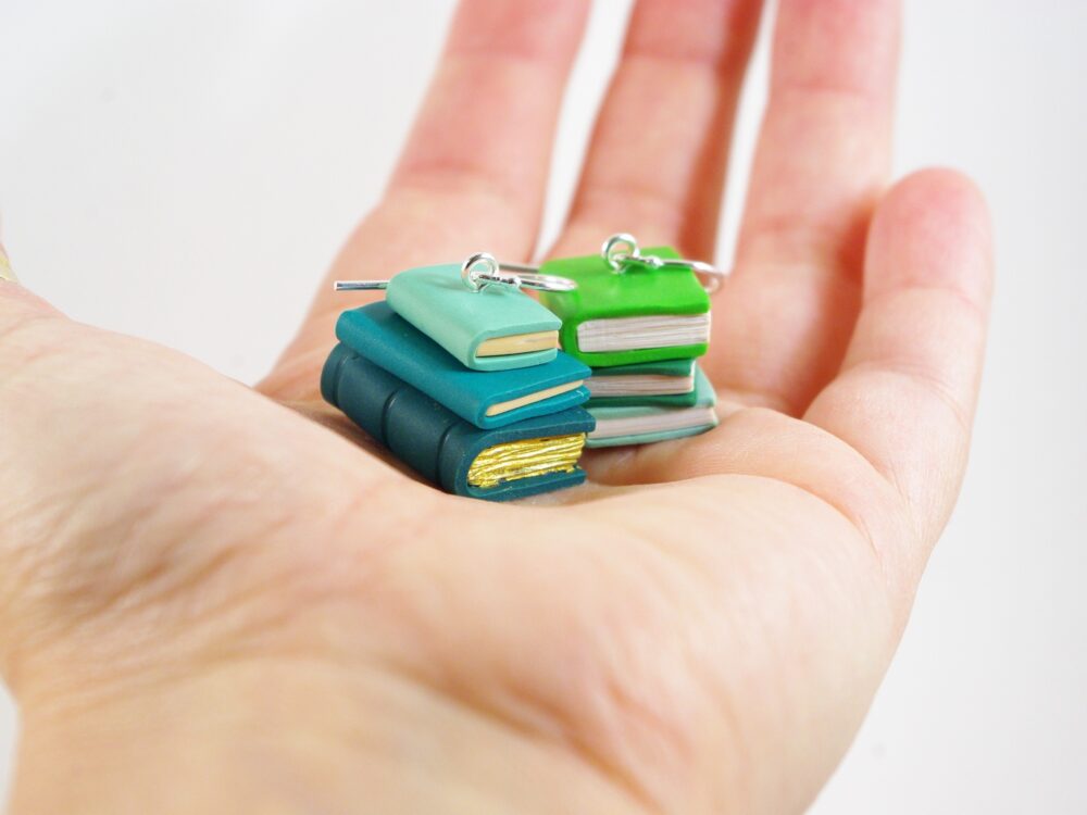 Boucles d'oreilles livres verts personnalisées