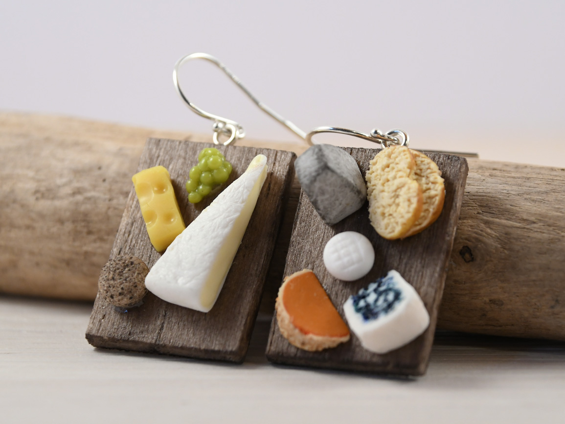 Idée cadeau fromage : les boucles d'oreilles plateaux